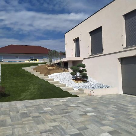 Place Near Casino Mond - Apartma Urska Sentilj Luaran gambar